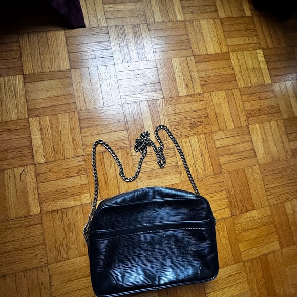 LV Black Epi Trocadero bag - Picture 3 of 12